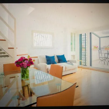 Stylish Apartment, Relaxing בית הארחה